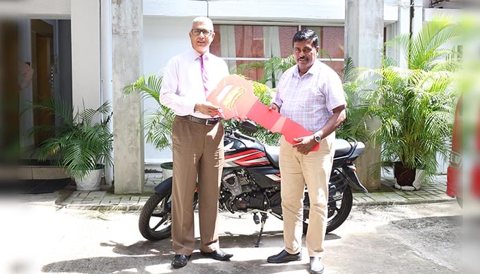 Winner of the Motor Bicycle  of the Lagna Wasana Supiri Dhana Yoga